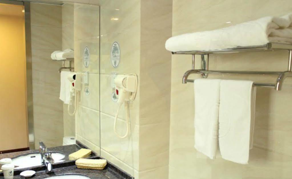 Greentree Alliance Beijing Film Academy Hotel 외부 사진